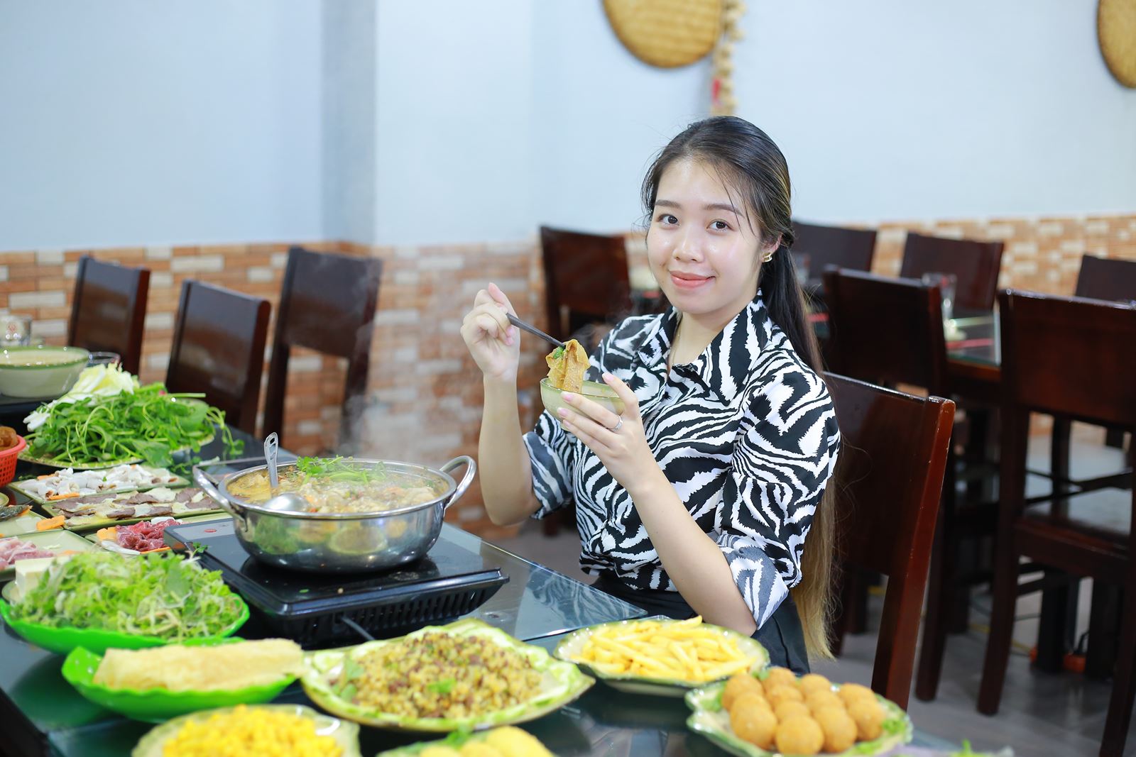 Chị Diệp Anh